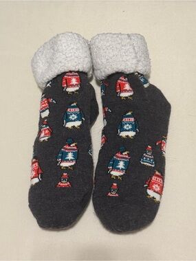 Cozy Gray Holiday Penguin Fleece-Lined Women’s Socks
